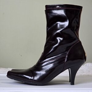 Franco Sarto Timber 1 Bootie 🍒 Dark Cherry Patent Office Siren sz 9